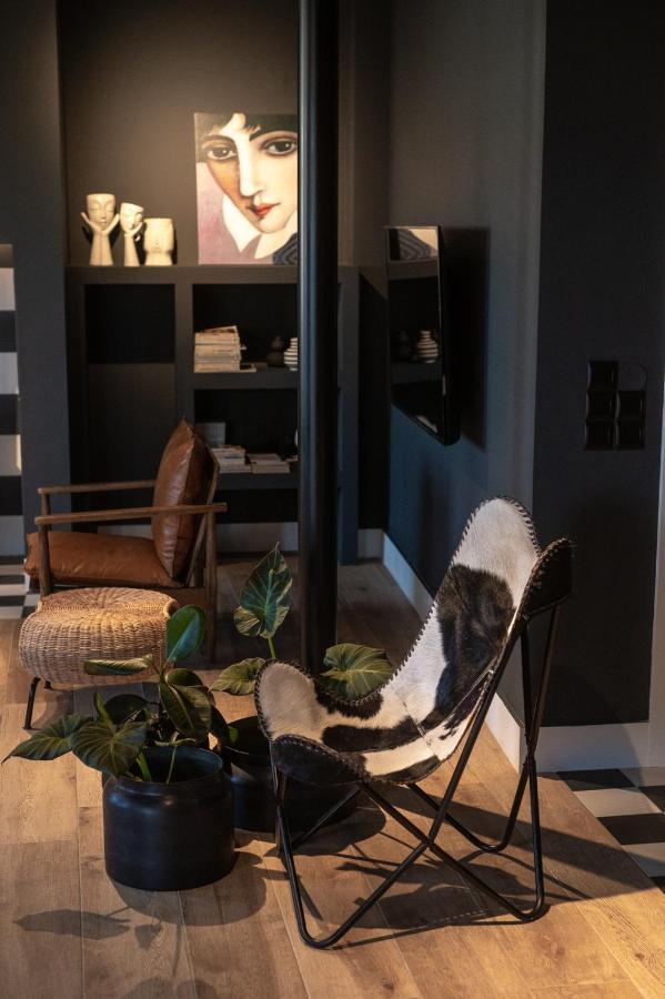 City'S Best-Kept Secret, Eclectic & Luxe Getaway Kalamata Exterior photo